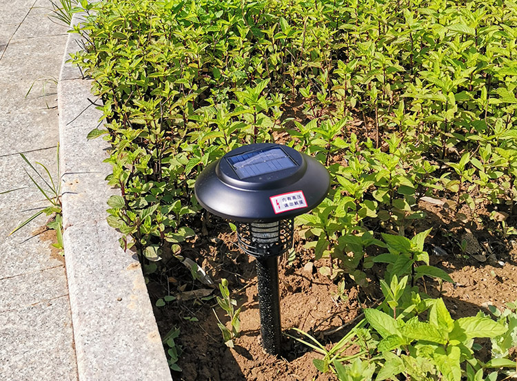 室外草坪滅蚊燈的特點(diǎn)及選購指南，讓夜晚不再被蚊子騷擾